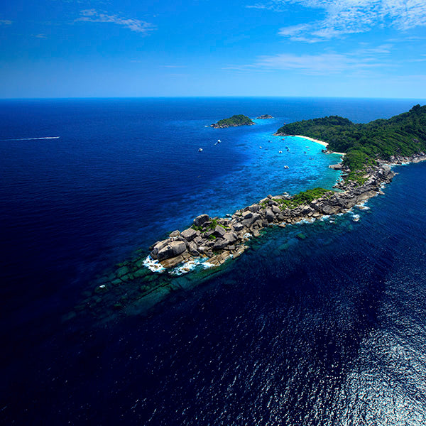 LIVEABOARD - 7 days/ 6 nights - M/V BAVARIA - Similan, Koh Bon, Koh Tachai, Koh Surin, Richelieu Rock (max 22 dives)